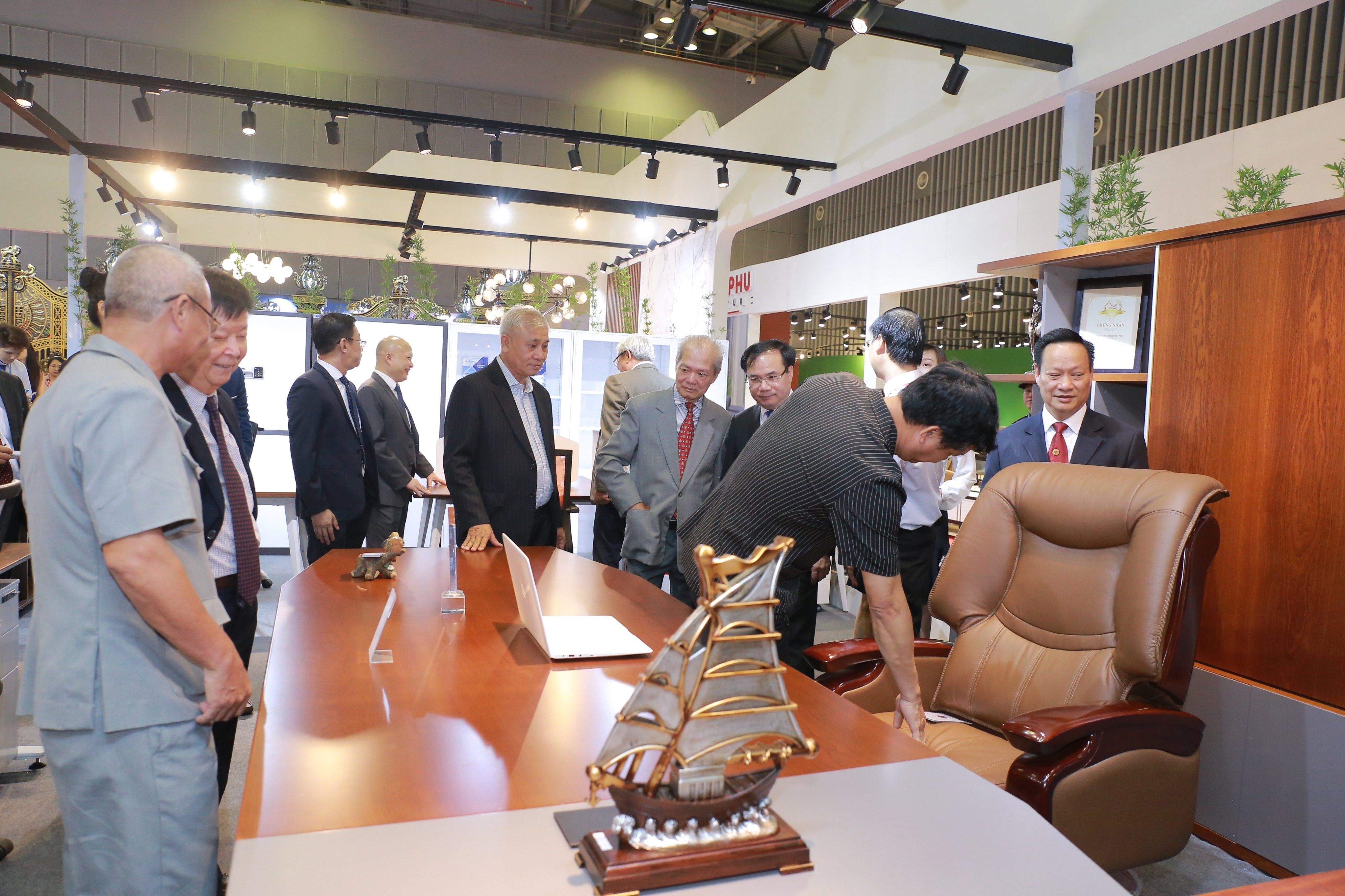 z2102206711021-1c0aa5832c107b1c0925cb500ebf0148