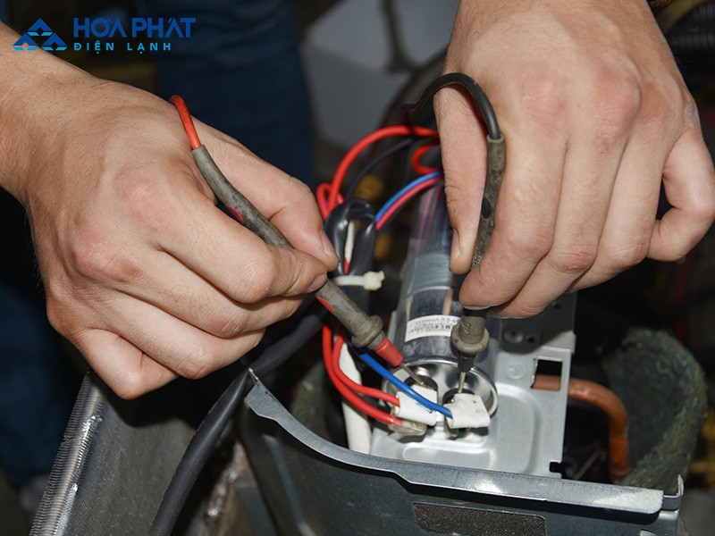 Lưu ý an toàn khi sửa lỗi e2 điều hoà Funiki