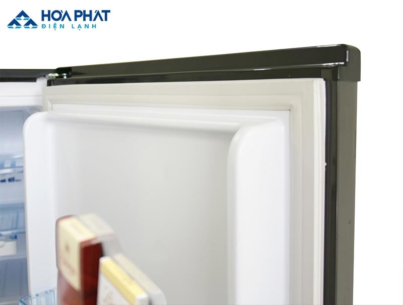 Kiểm tra định kỳ Gioăng và đệm cao su của tủ đông giúp bạn khắc phục sự cố đóng tuyết tốt hơn