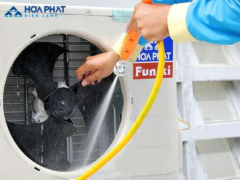 Thường xuyên vệ sinh và bảo dưỡng điều hòa định kỳ