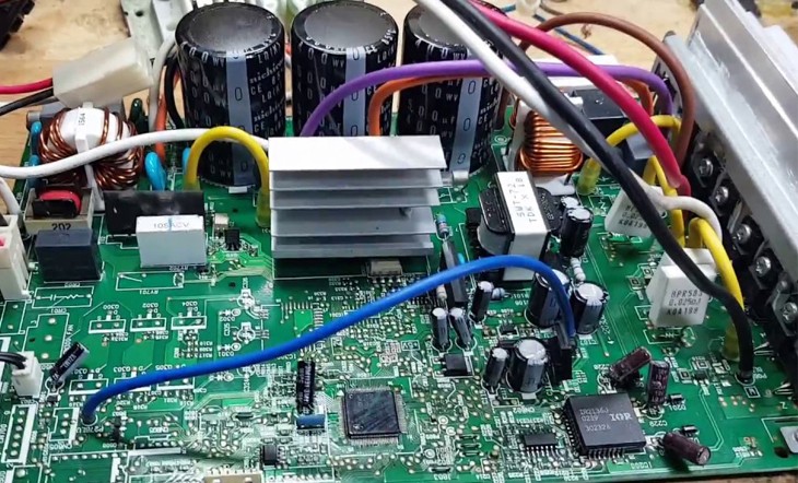 Khi mạch dàn nóng bị hỏng điều hòa sẽ không thể vận hành bình thường được