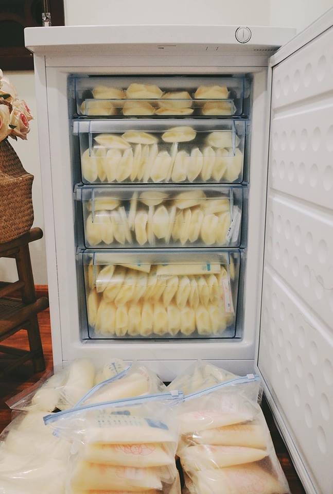 Tủ đông trữ sữa Funiki 4 ngăn giúp các mẹ trữ được lượng sữa nhiều hơn hẳn