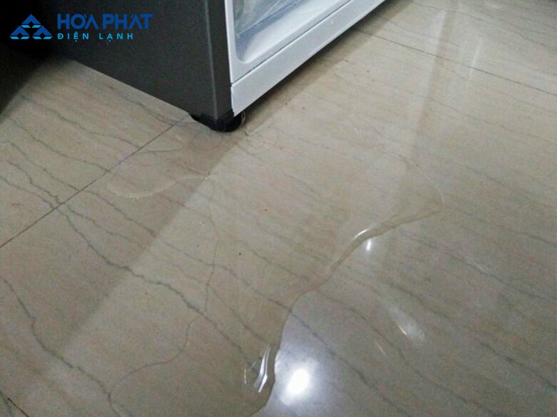 Tủ lạnh bị chảy nước không an toàn cho người sử dụng