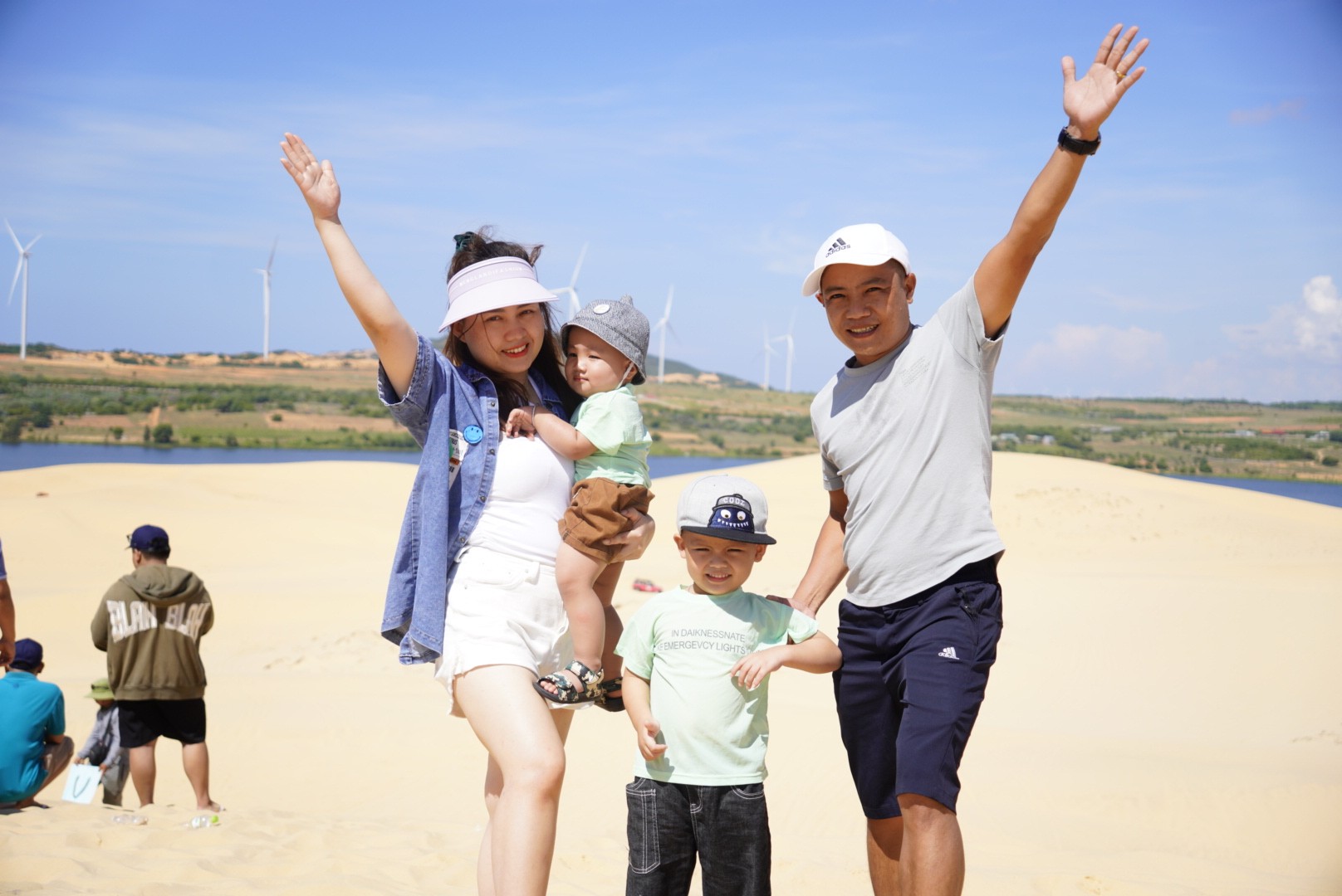 z3610415821122-37aeb6554a6f2436bdc13f518569c079