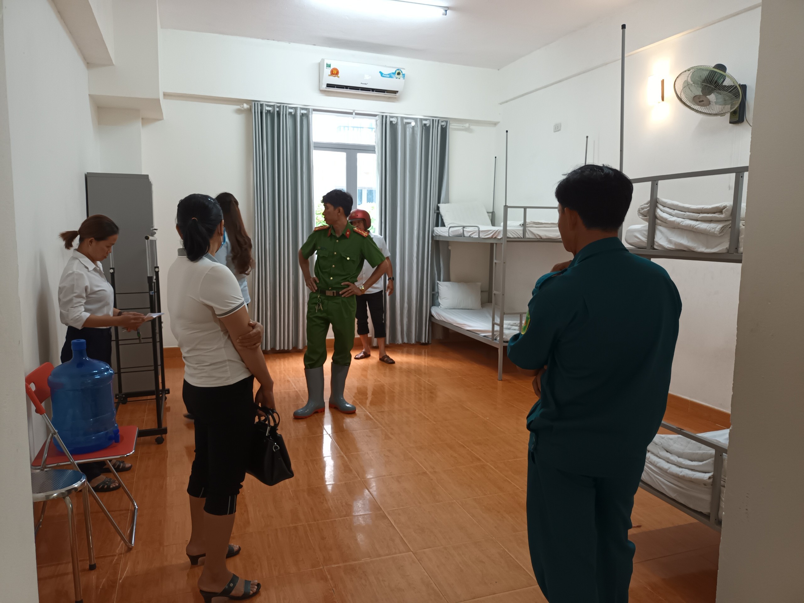 z3752193071242-b451ccc153a36e6e24fcb54e20c52cab