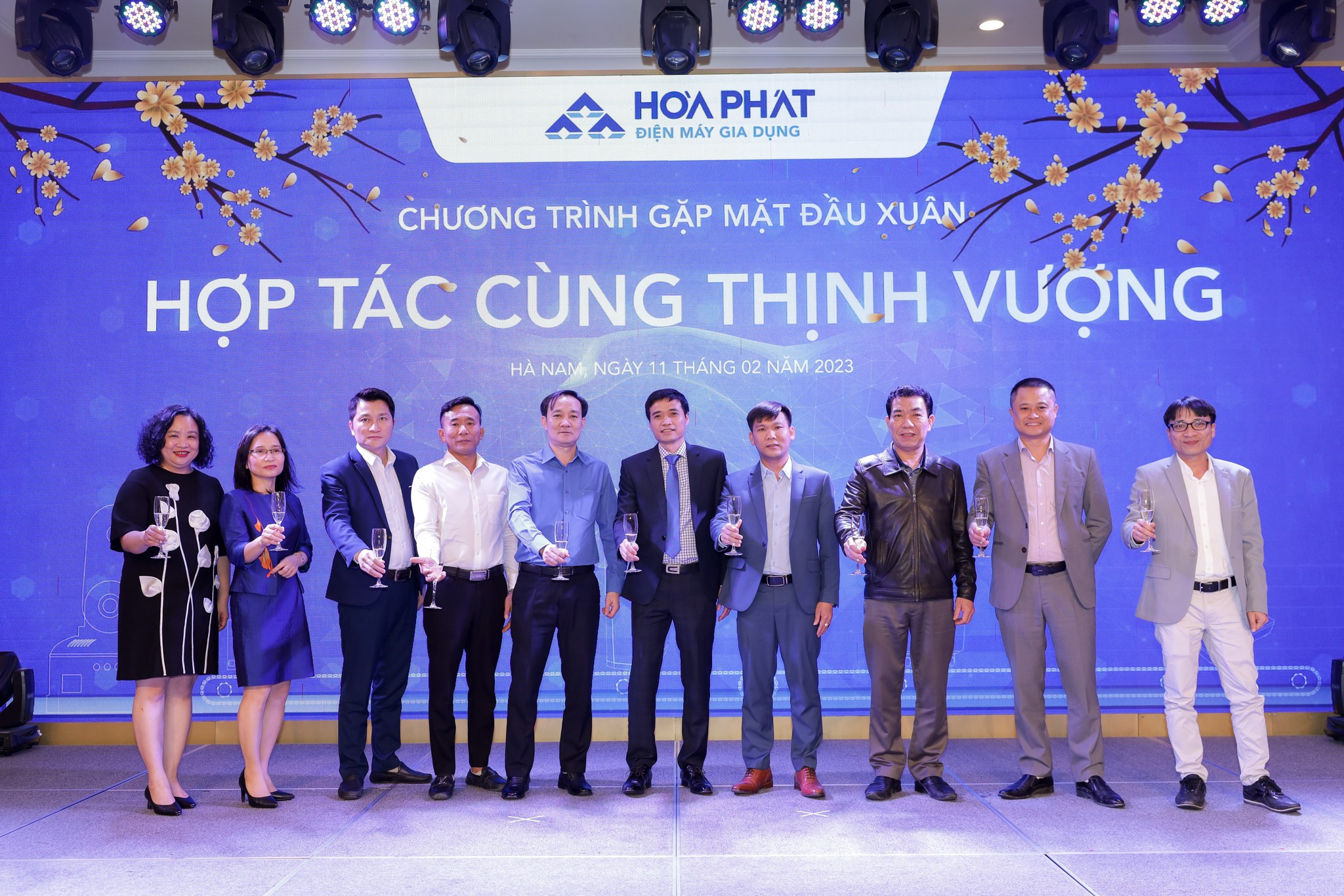 Điện máy gia dụng Hòa Phát Hà Nam tổ chức gặp gỡ đầu xuân nhà phân phối phía Bắc