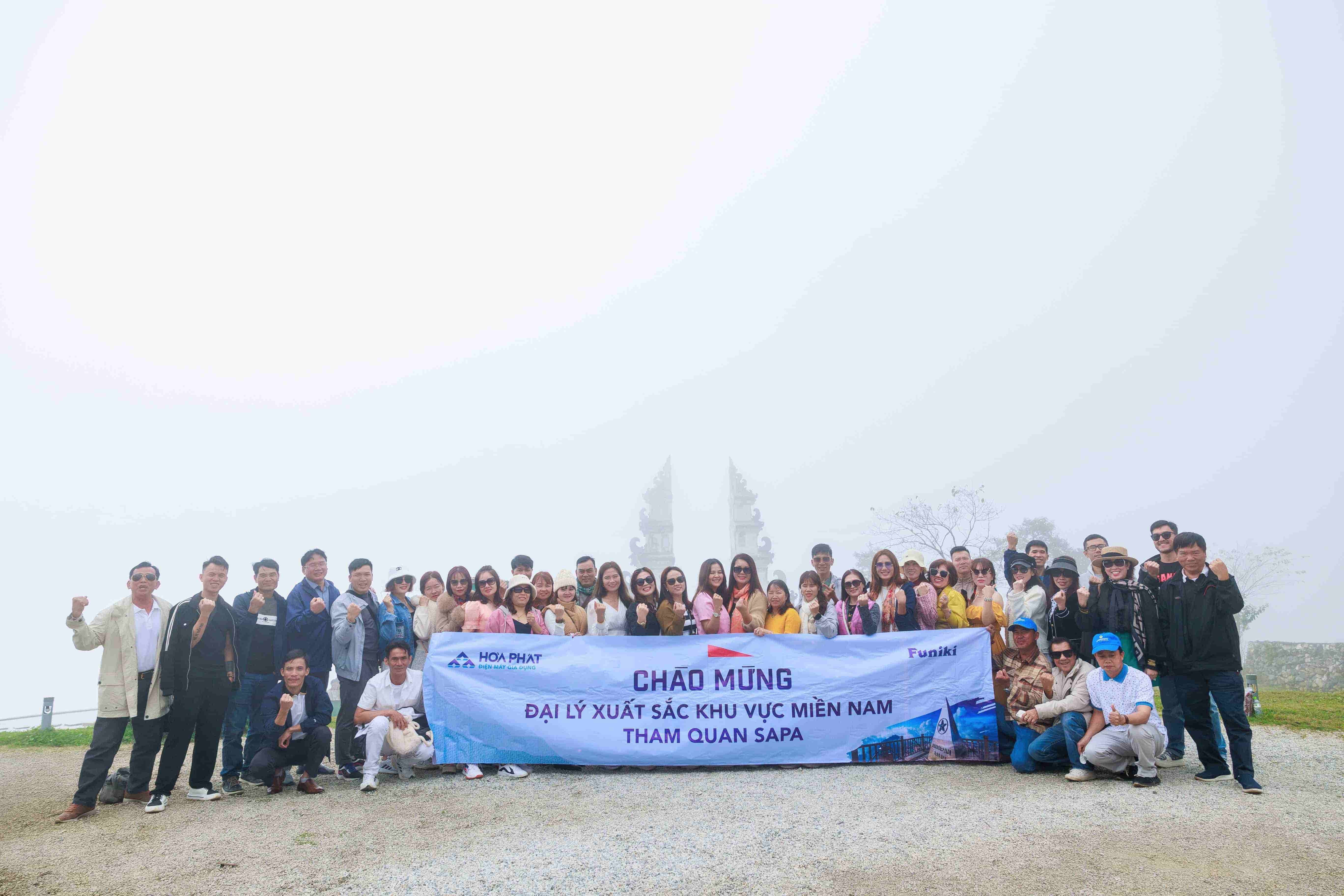 Điện lạnh Hòa Phát khởi động chuyến hành trình “Chinh phục đỉnh cao” 4 ngày 3 đêm tại Sapa