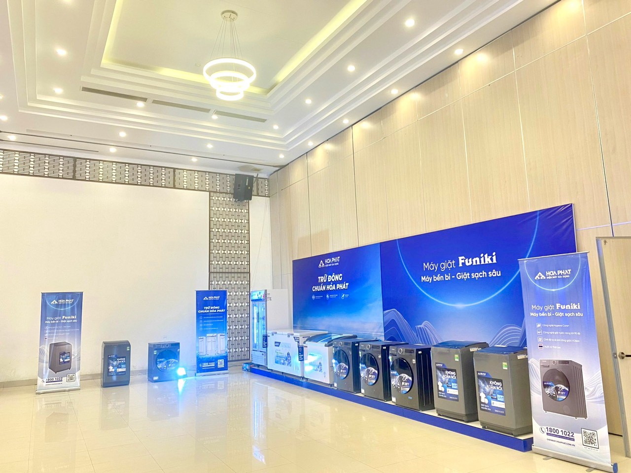 z4903529370789-94ad494b81e7ef6ddef3fefe7e396b46