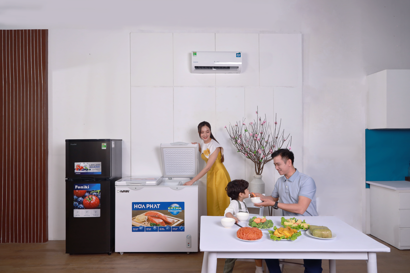 Tận dụng deal hời, lên đời đồ điện máy nhận ngay quà tặng từ Điện lạnh Hoà Phát