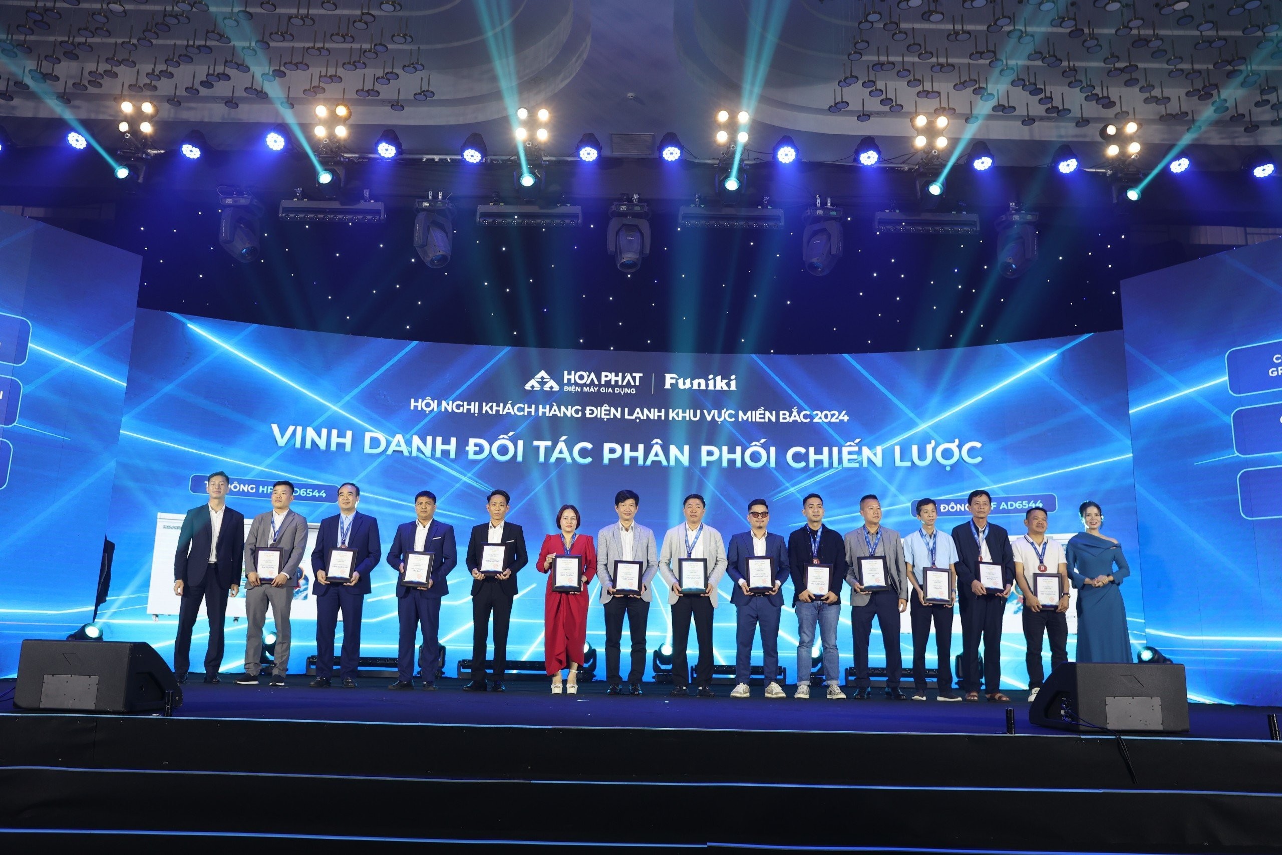 z5232852657913-1487fa9a54700df4d72cf17c4ce730e7