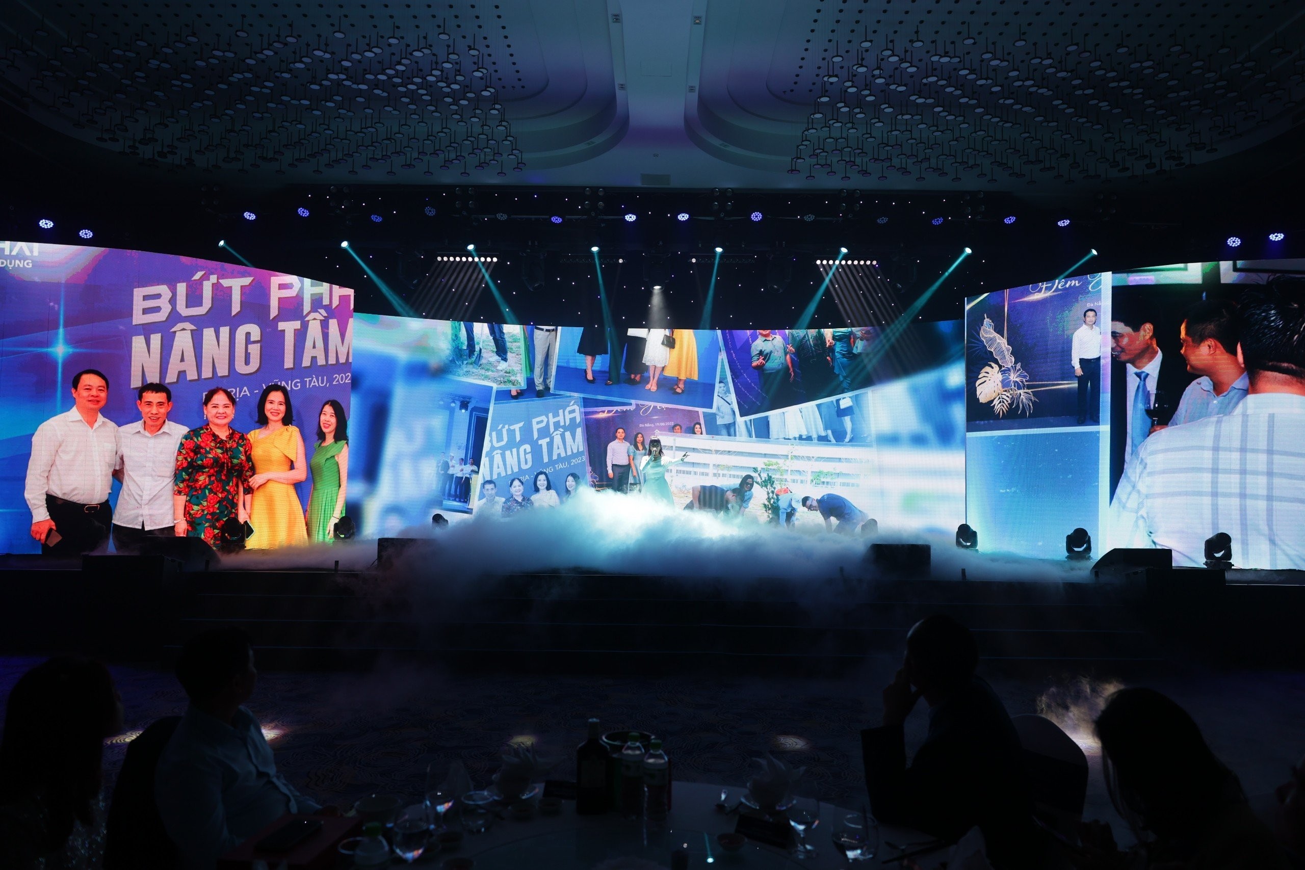 z5232852982859-90a1b88e6c6d364331e8e9270cdfe504