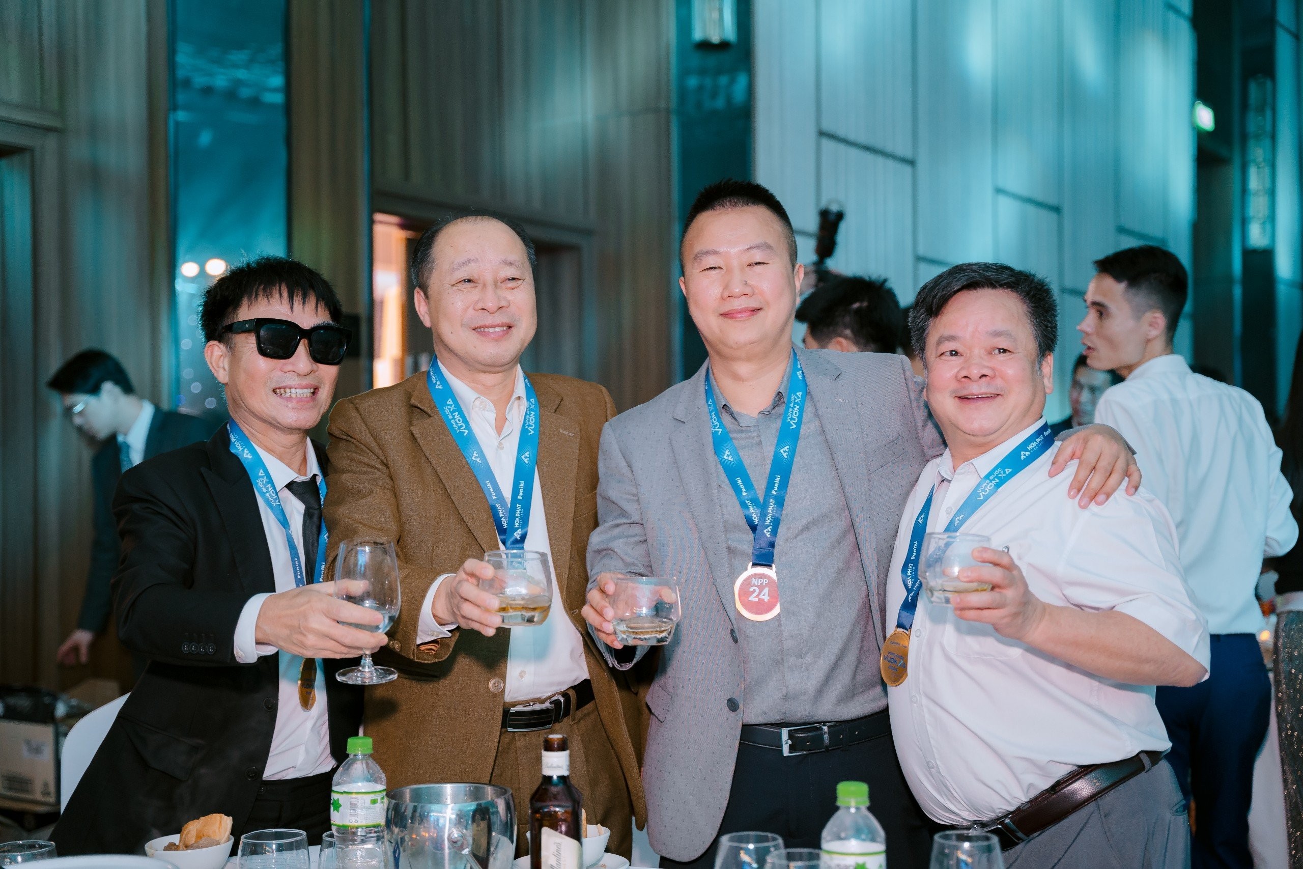 z5232853035956-fd078a9482366fdf6cd378d554ab0898