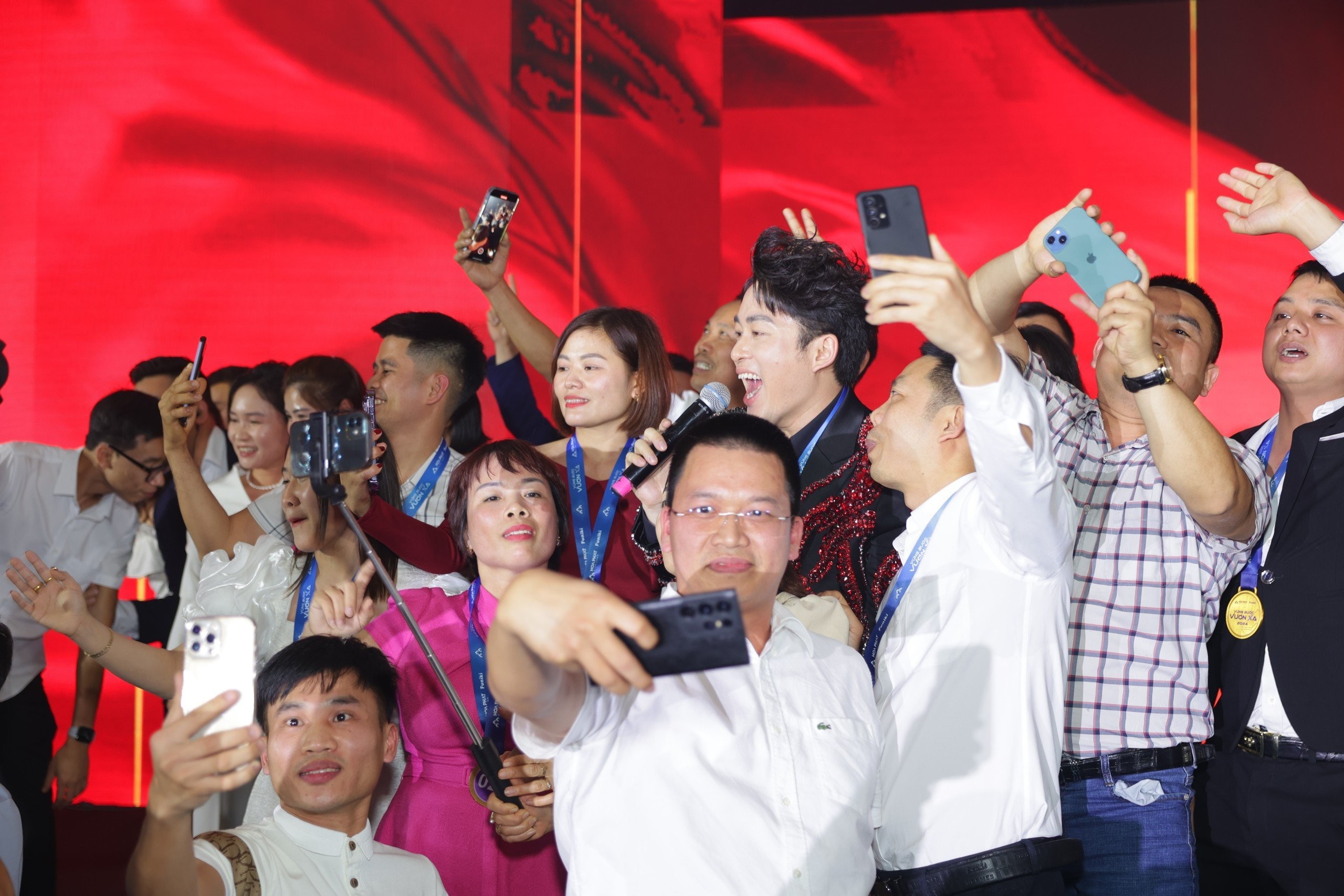 z5232853036050-1e211c22ed57cfeb1c4925ad97f914d1