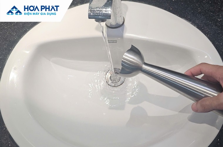 rua-cac-bo-phan-may-xay-cam-tay