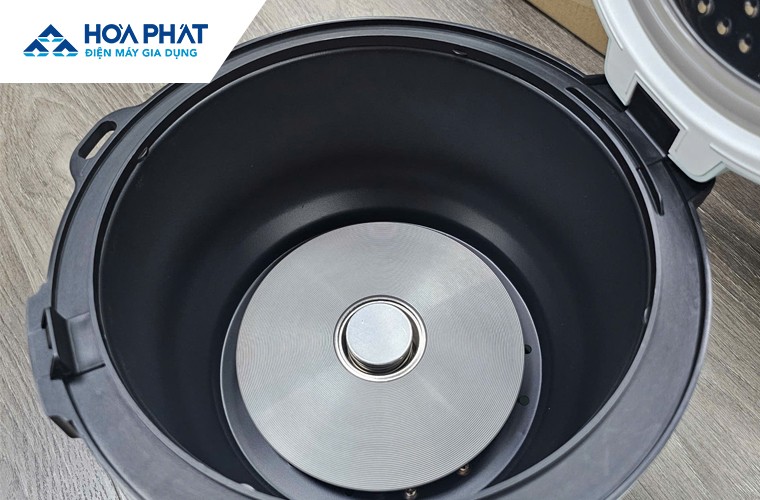 ve-sinh-mam-nhiet-noi-com-dien