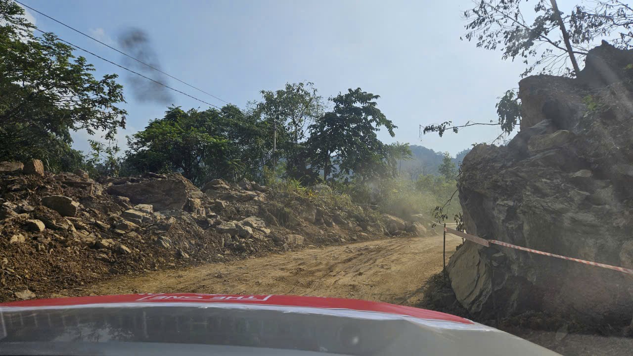 z5828860019499-70f70cbd0a85fee41ad58828f78f459d