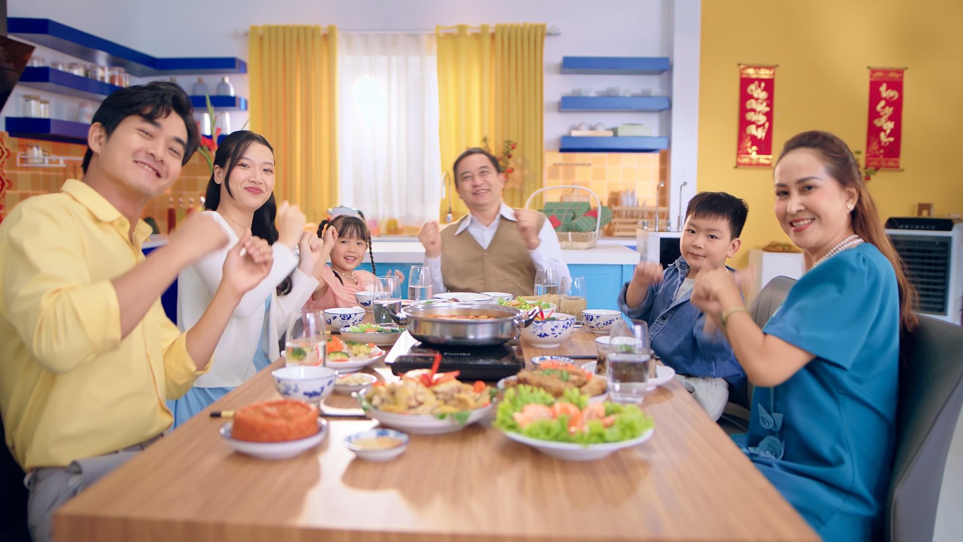 231222-hoaphat-online-v2-option2-00-02-20-23-still008