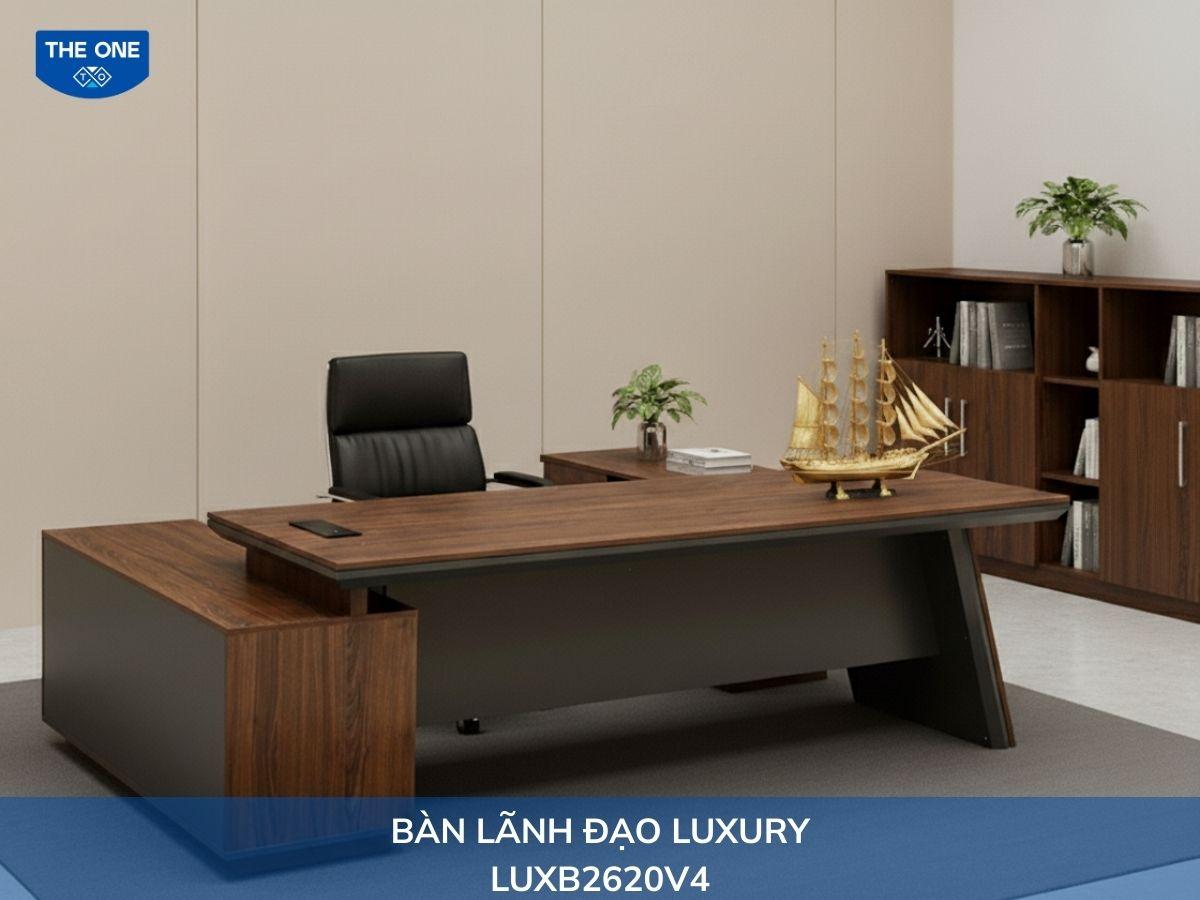 Bạn nên đặt mô hình thuyền buồm trang trí bàn làm việc để thu hút may máy, thuận lợi trong công việc