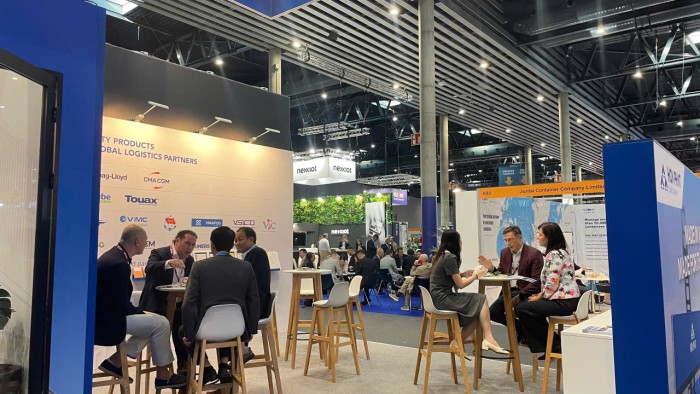 container-trien-lam-3