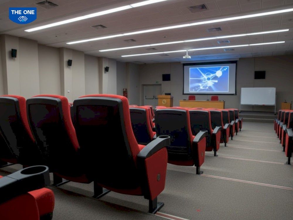 ghe-hoi-truong-the-one-1-3-theo-kieu-dang-chan-ghe-06