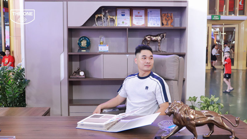 Kỷ Mão nên tránh các vị trí có xà ngang đè trực tiếp lên đỉnh đầu để giảm bớt áp lực sự nghiệp