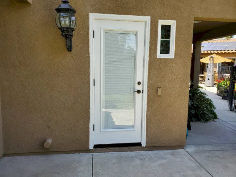 mo-cua-ben-hong-nha-theo-phong-thuy-1-1-ve-cong-nang-01