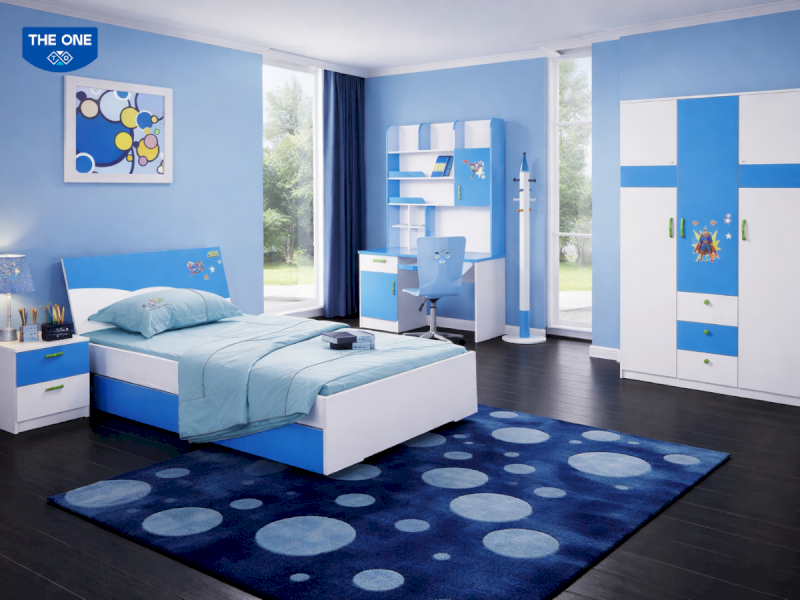 Sử dụng tông màu xanh dương (hành Thủy) cho nội thất phòng ngủ để tương sinh với bản mệnh Thạch Lựu Mộc của gia chủ Canh Thân.