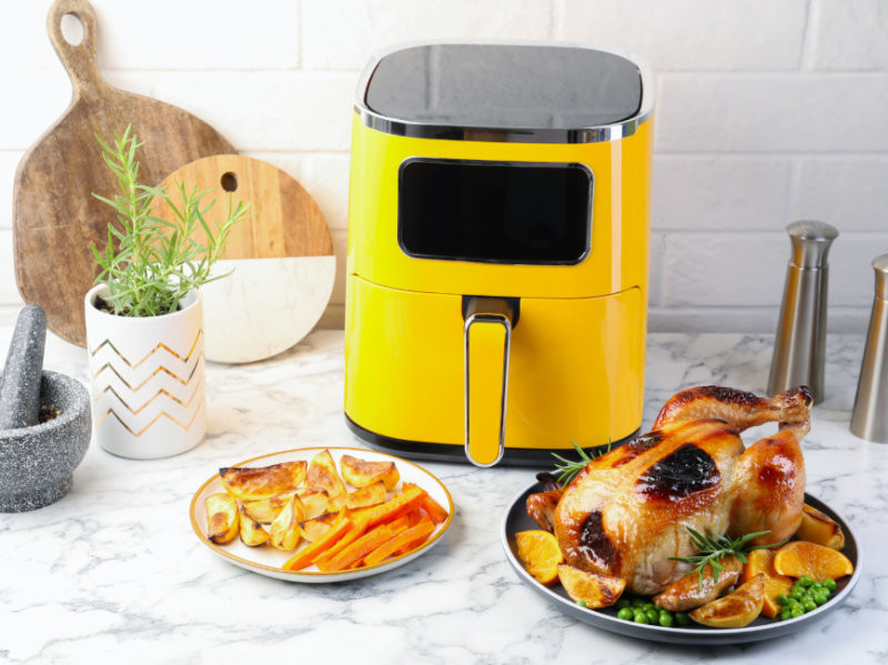 Thiết bị bếp hiện đại cho bữa cơm gia đình thêm trọn vẹn. (Nguồn: Internet)