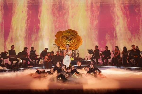 Concert “Tỏa sáng”: Khi âm nhạc lan tỏa tinh thần “Luyện tôi thêm thép”