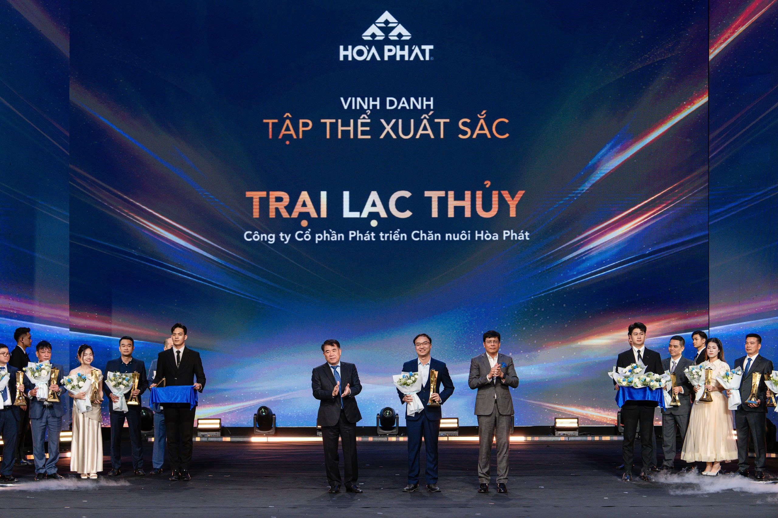 z7651520548384-e273d15521d4434c248a2cd1ccdedeef