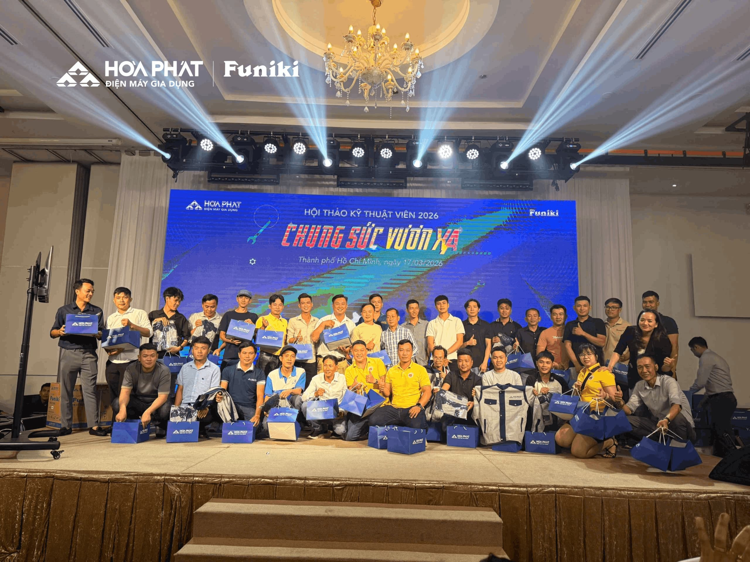 thiet-ke-chua-co-ten