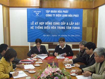 Điện lạnh Hòa Phát ký kết hợp đồng cung cấp điều hòa trung tâm