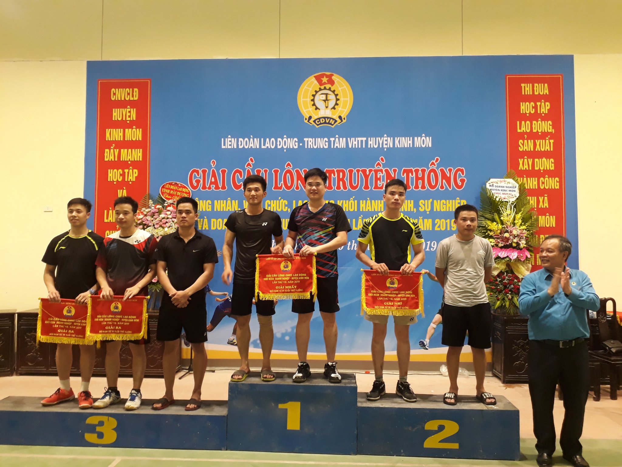 3da796f21a03ff5da612