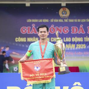 do-duc-viet-quan-doc-xuong-co-dien-nm-ton-hp